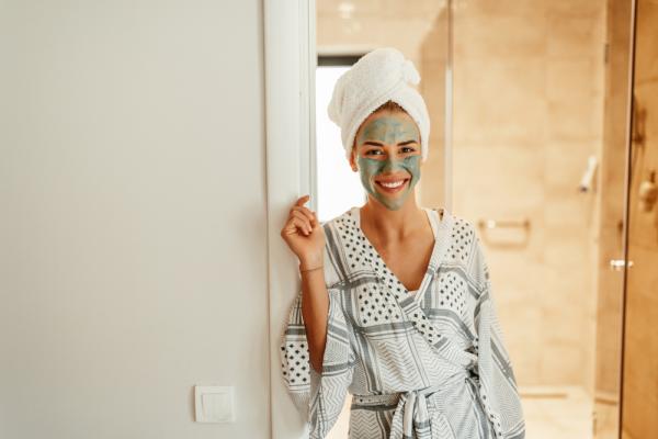 Άργιλος: Το ορυκτό καλλυντικό που μεταμορφώνει το δέρμα