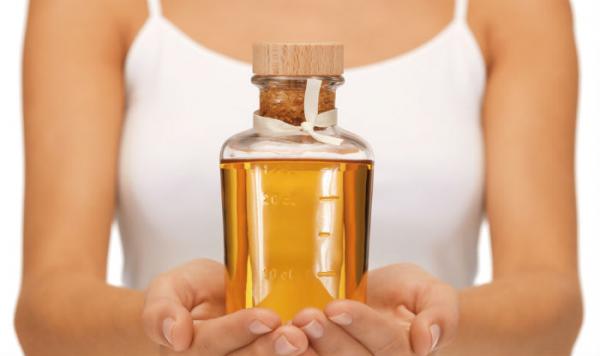 Τελείωσε η κρέμα σώματος; Φτιάξτε το δικό σας ενυδατικό λαδάκι