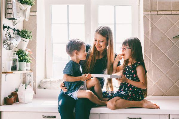 Πώς θα βοηθήσετε τα παιδιά να τρώνε λιγότερη ζάχαρη στην καραντίνα