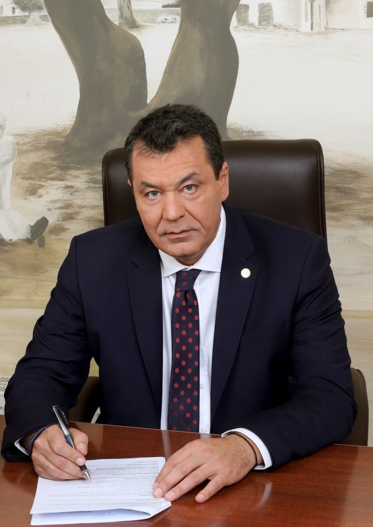 «Δωρεάν ρεύμα σε 5.000 χιλιάδες οικογένειες στη Φυλή»