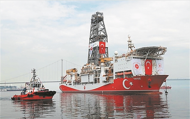 Πόλεμος νεύρων από την Τουρκία: Στέλνει πολεμικά πλοία για να στηρίξουν τα γεωτρύπανα