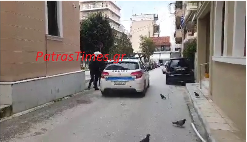 Πάτρα: Κλείδωσαν την εκκλησία για τους… ανυπάκουους πιστούς – «Δεν έγινε λειτουργία» τονίζει η Μητρόπολη