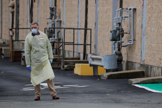 Σοκ στη Νέα Υόρκη – 630 νεκροί σε μία μέρα από τον κοροναϊό