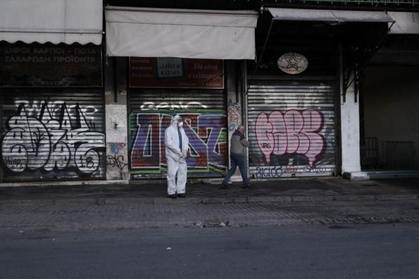 Ηλίας Μόσιαλος : Τι λέει για την επόμενη ημέρα της πανδημίας – Οι τρεις παράγοντες της αποκλιμάκωσης