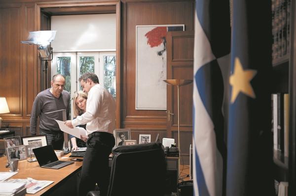 Το 24ωρο του πρωθυπουργού την εποχή του κοροναϊού : Τα ΝΕΑ στην «αίθουσα πολέμου» του Μαξίμου»