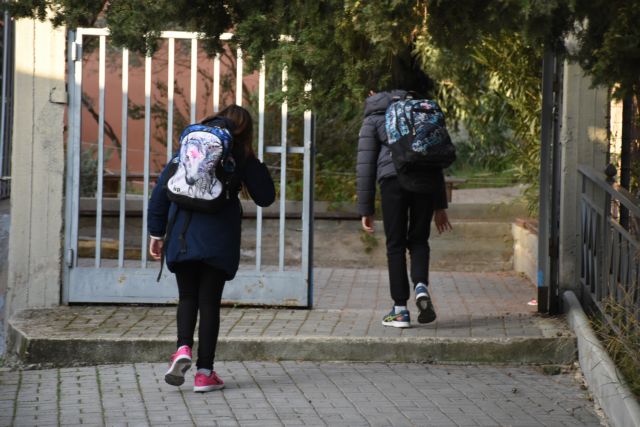 Κοροναϊός : Τι είπε ο Τσιόδρας για το άνοιγμα των σχολείων - Πότε θα ληφθούν οι αποφάσεις