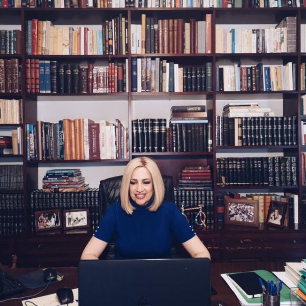 Γεννηματά για 21η Απριλίου : Η Δημοκρατία αποκτάται με αγώνα κάθε μέρα