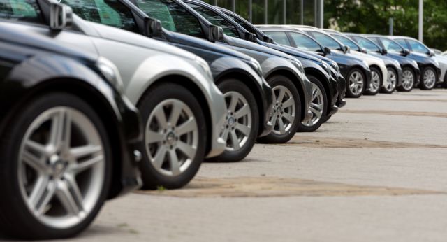 Κοροναϊός : Πάνω από 60% έπεσαν οι πωλήσεις αυτοκινήτων στην Ελλάδα τον Μάρτιο