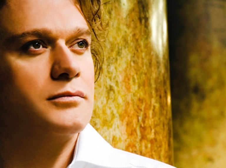 Πέτρος Γαϊτάνος : Ελληνας γιατρός στο Λονδίνο μου ζήτησε να του ψάλλω για κουράγιο