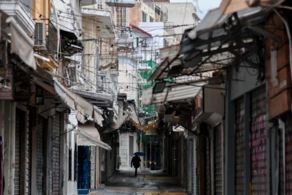 Κοροναϊός : Πάσχα στο σπίτι  – Πώς θα «μπλοκαριστούν» οι μετακινήσεις