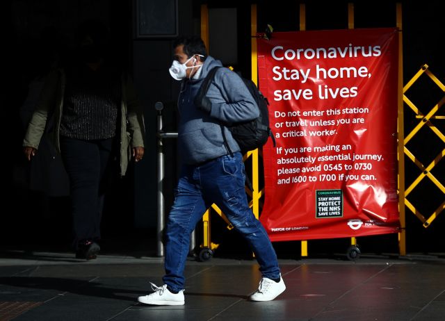 Κοροναϊός : Τουλάχιστον μέχρι τέλος Μαΐου η καραντίνα στη Βρετανία