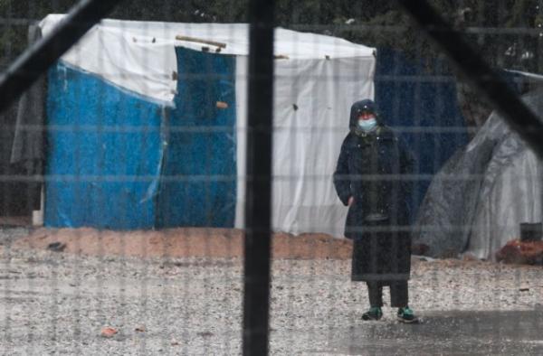 Κοροναϊός: Συναγερμός στην Μαλακάσα – Βρέθηκε κρούσμα στη δομή προσφύγων