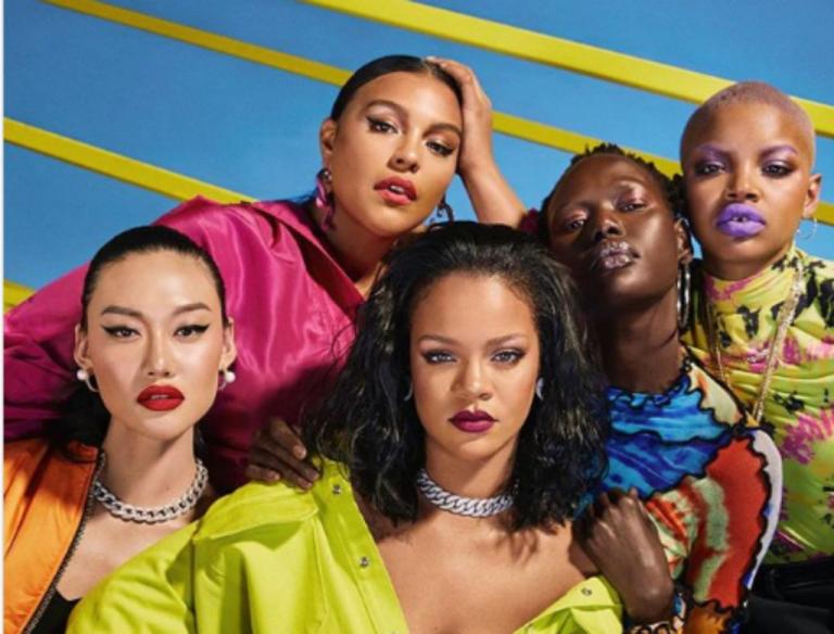 Η Ριάνα καταγγέλλει τις ρατσιστικές συμπεριφορές που έχει δεχτεί