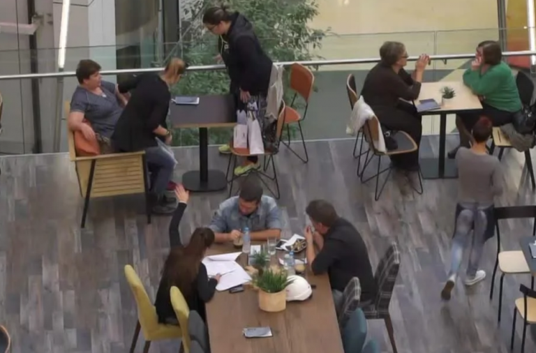 Πώς θα λειτουργήσουν εστιατόρια και καφέ στην μετά καραντινά εποχή