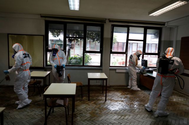 Προειδοποίηση ΠΟΥ για ανοικτά σχολεία: «Σε αχαρτογράφητα νερά η Ευρώπη»