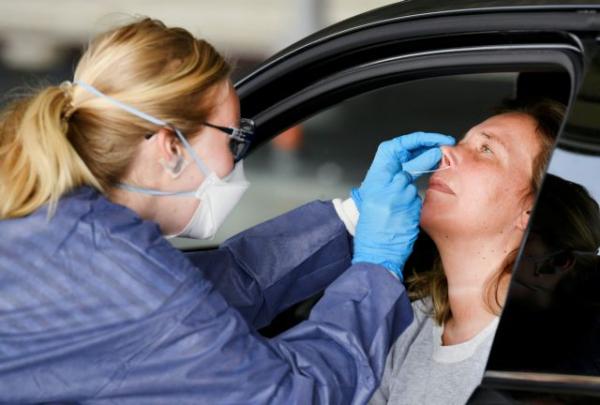 Κοροναϊός : Πότε θα ξεκινήσουν τα μαζικά τεστ στην Ελλάδα