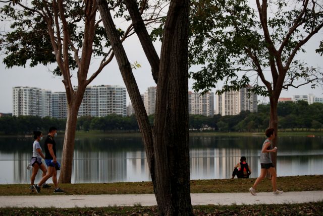 Κοροναϊός : Η χώρα που από πρότυπο έγινε παράδειγμα προς αποφυγή