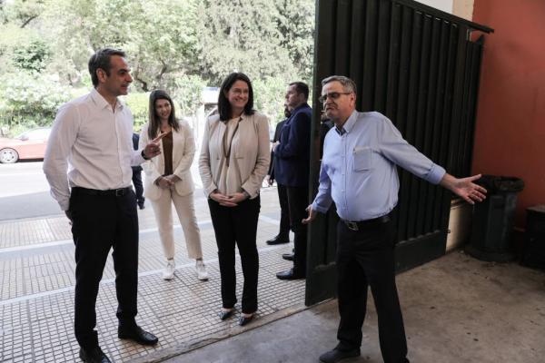 Μητσοτάκης: Μαθητές και εκπαιδευτικοί πέρασαν με άριστα τις εξετάσεις της πανδημίας