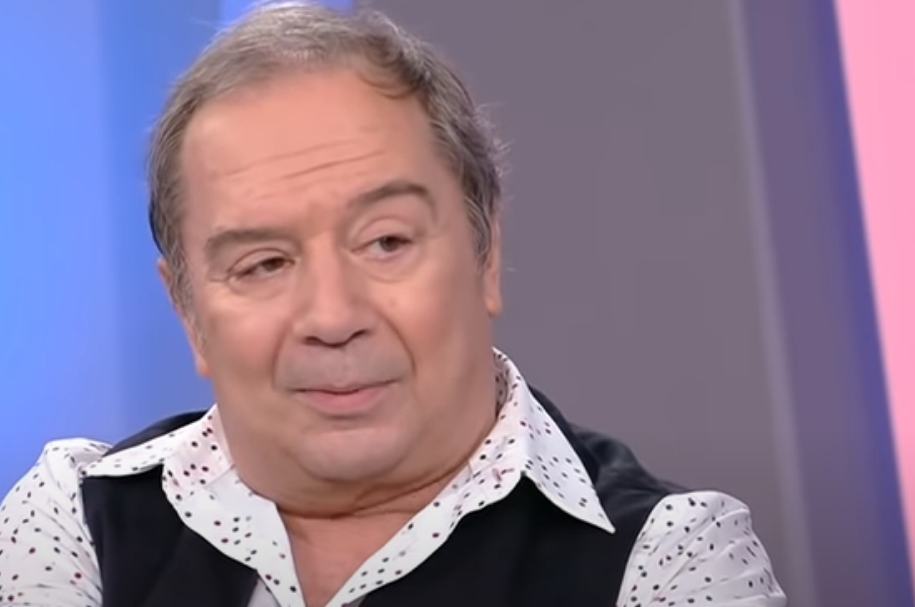 Σταμάτης Φασουλής : Δεν υπήρχα για τον πατέρα μου – Με είχε εξαφανίσει