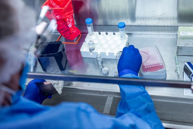 Τι είπε στο MEGA η καθηγήτρια που «είδε» πρώτη τον κοροναϊό στην Ελλάδα