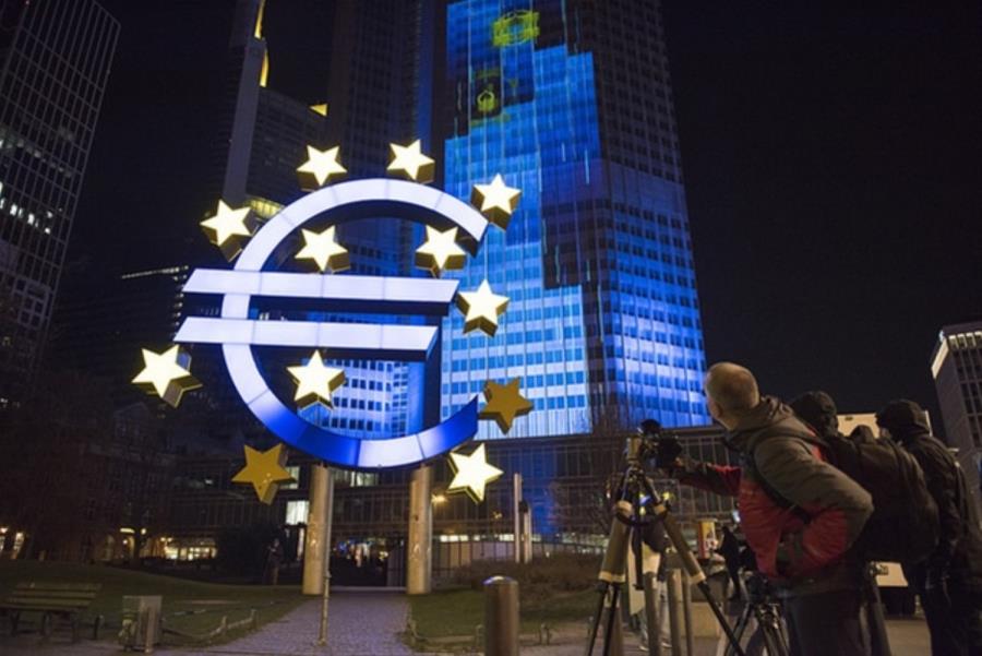 Η ΕΚΤ δεν θεωρεί σκόπιμη την καθιέρωση κρυπτονομίσματος