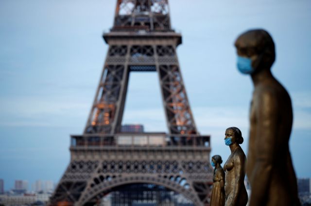 Η Γαλλία βάζει σε καραντίνα για 14 ημέρες όσους επισκέπτονται τη χώρα