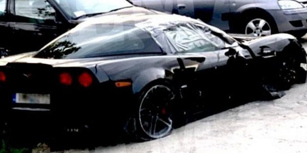 Τροχαίο στη Γλυφάδα: Κακουργηματική δίωξη στον οδηγό της Corvette