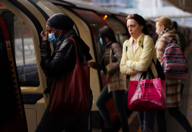 Bρετανία: Χαλάρωση μέτρων – Προτροπή στους κατοίκους να επιστρέψουν στις δουλειές τους