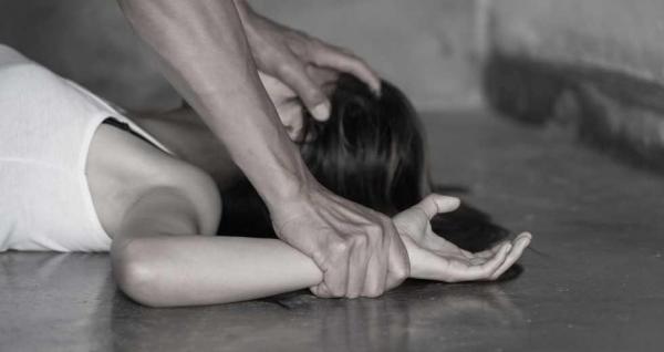 Ενδοοικογενειακή βία: «Ένα βουβό και αόρατο έγκλημα»