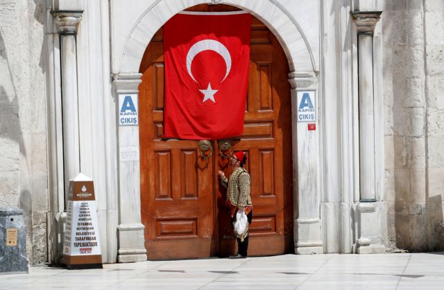Κοροναϊός: Η Τουρκία έσπασε το «φράγμα» των 4.000 θανάτων