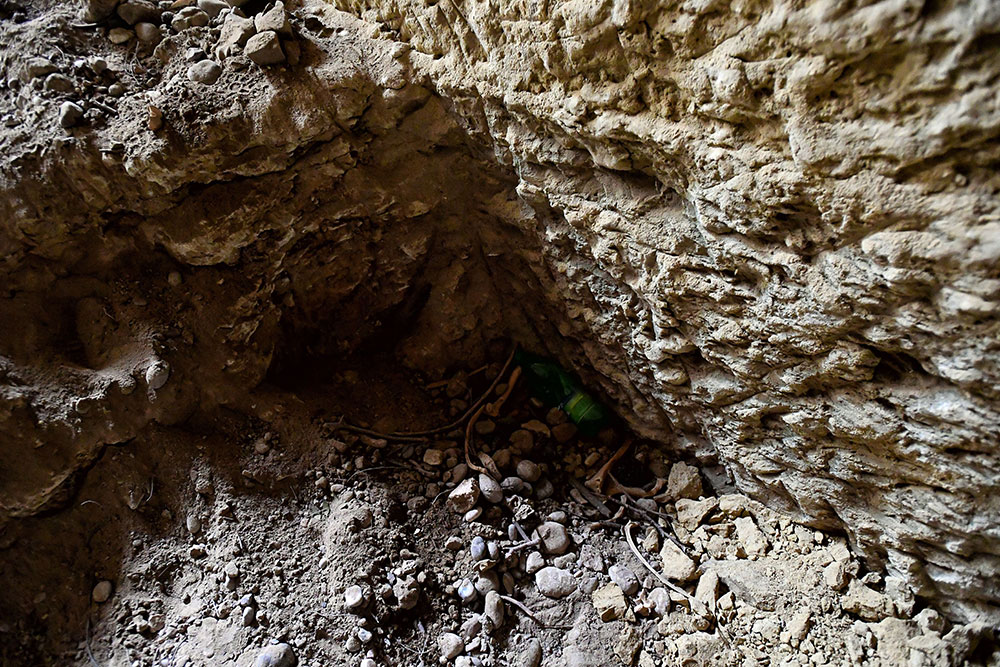 Τραγωδία στο Λουτράκι: Το μοιραίο «κυνήγι θησαυρού» στη σπηλιά – Οι ταυτότητες των θυμάτων | in.gr