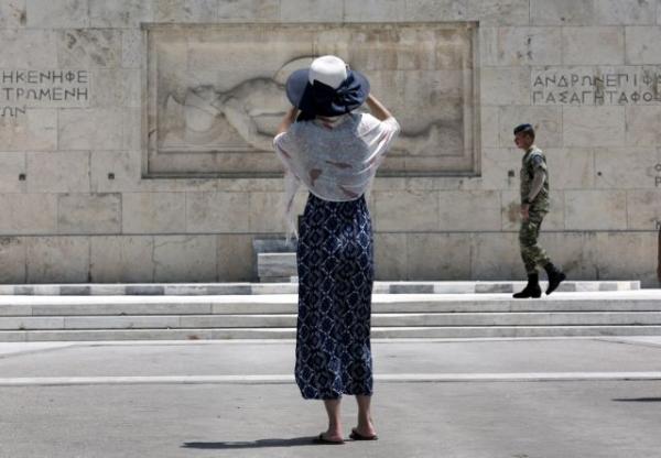 Νέο πακέτο μέτρων από Μητσοτάκη: Τουρισμός, ΦΠΑ, εκπτώσεις φόρων και στήριξη εργαζομένων