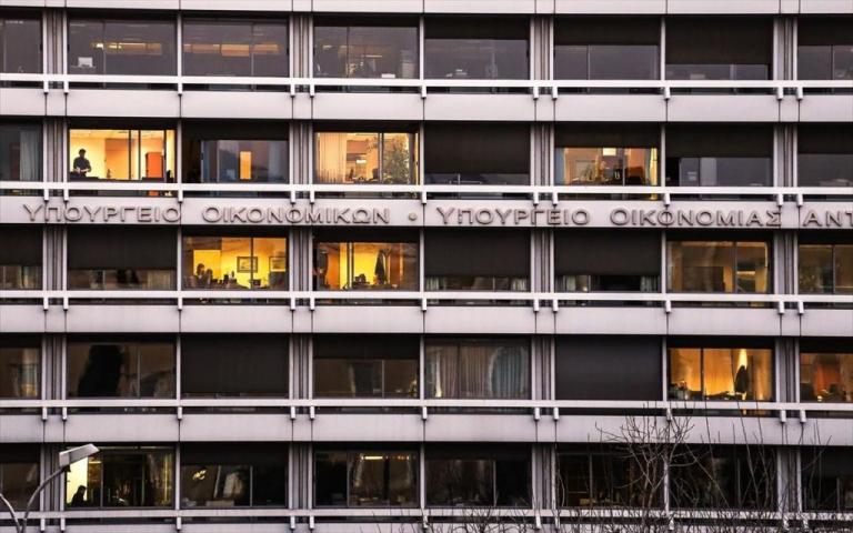 Τους έπιασαν εξαπίνης