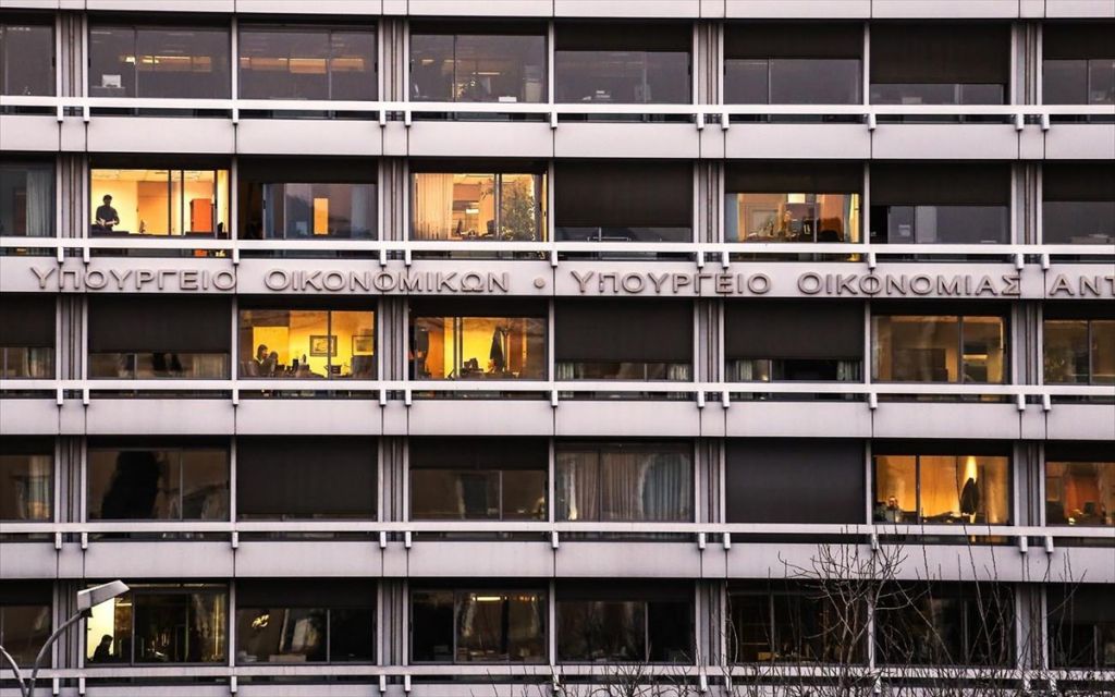 Τους έπιασαν εξαπίνης