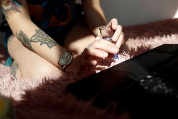 Κοροναϊός και οίκοι ανοχής: Οι στάσεις που «ελαχιστοποιούν τον κίνδυνο μετάδοσης»