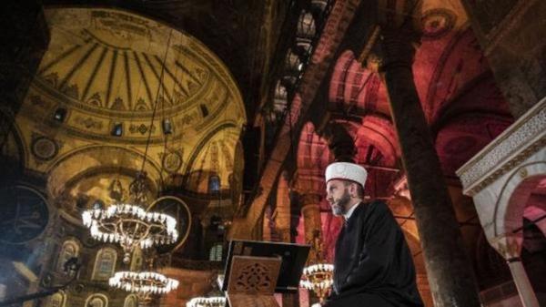 Παραλήρημα Ερντογάν: Η Αγία Σοφία έγινε τζαμί ως δικαίωμα της Άλωσης