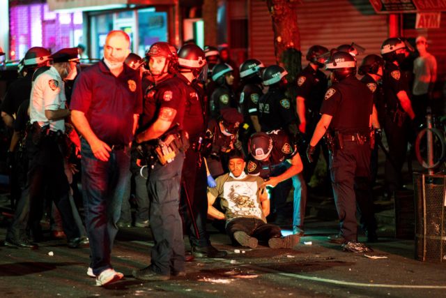 Δολοφονία Φλόιντ: Σκηνές απόλυτου χάους στις ΗΠΑ – Ακόμη ένας νεκρός στη Μινεάπολη