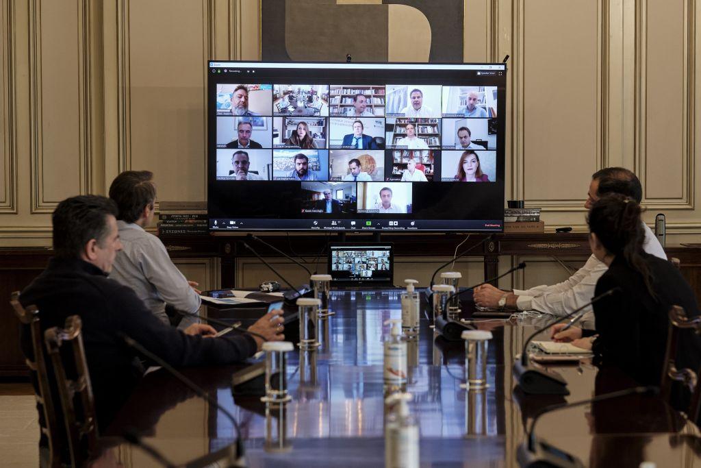 Μητσοτάκης : Η κοινωνία περιμένει πια από την πολιτική και από τους πολιτικούς διαφορετικά πράγματα