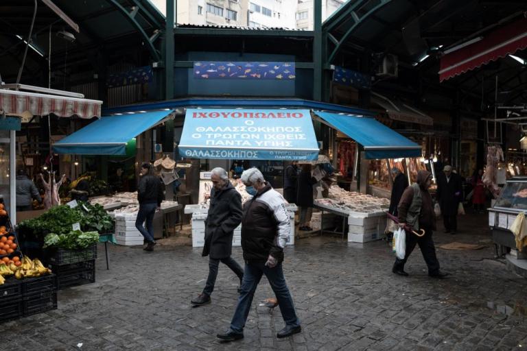 Οδηγός επιβίωσης για την επόμενη μέρα: Πού φοράμε μάσκες, ποια καταστήματα ανοίγουν από Δευτέρα