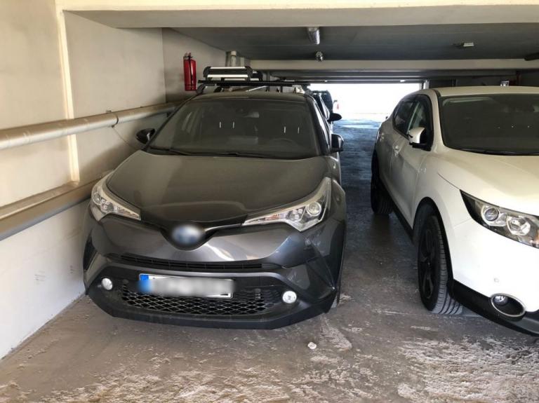 Στα χέρια της ΕΛ.ΑΣ σπείρα που έκλεβε πολυτελή αυτοκίνητα – Πώς δρούσε