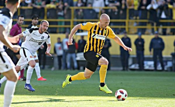 Λάρσον: «Να ξεκινήσουμε με νίκη τα πλέι οφ»