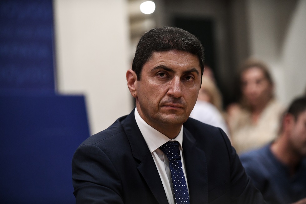 Ο Αυγενάκης δεν πάει στα προπονητήρια του Παναθηναϊκού και της ΑΕΚ