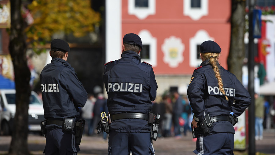 Αυστρία: Πλήγμα κατά νεοναζιστών, σε εφόδους και έρευνες της αστυνομίας σε 24 κατοικίες