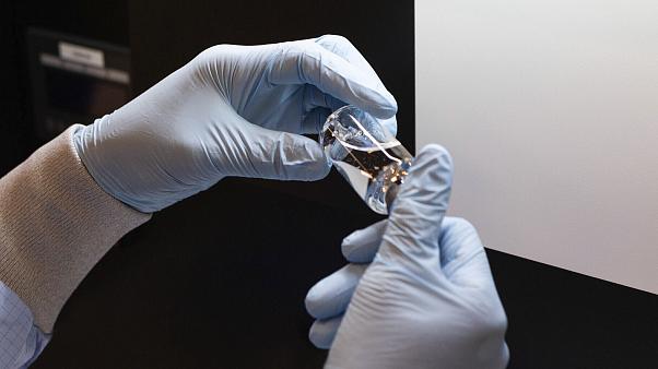 Ιαπωνία : Προς έγκριση της ρεμδεσιβίρης για τη θεραπεία ασθενών του κοροναϊού