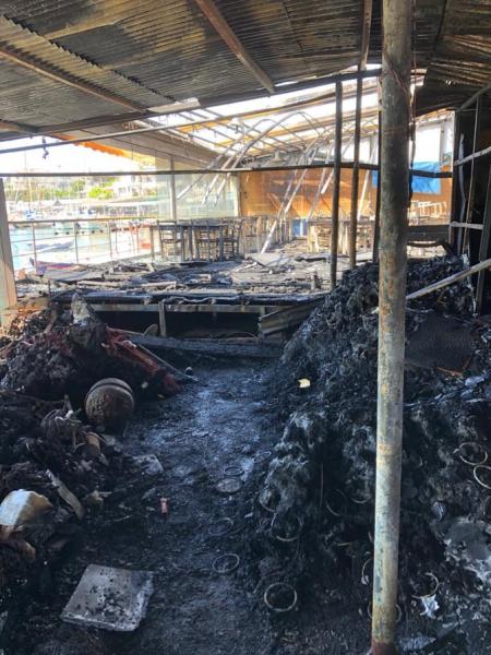 Η φωτιά στον «Μπότσαρη»