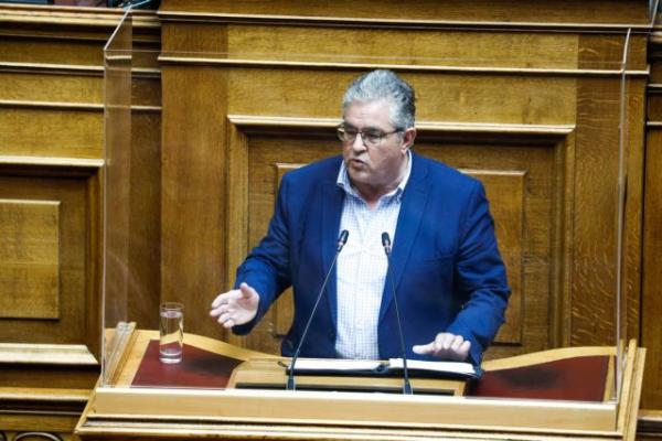 Κουτσούμπας για προσφυγικό : Πετάτε στον «Καιάδα» τους ξεριζωμένους – Μετατρέπετε τη χώρα σε φυλακή