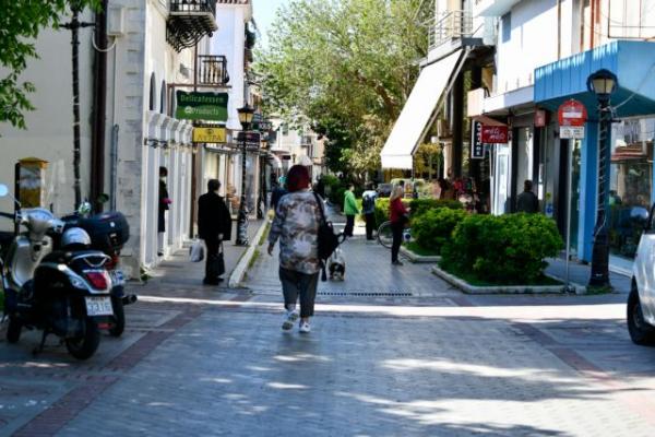 Τέλος καραντίνας: Πού πήγαν, τι ψώνισαν οι καταναλωτές τις δύο πρώτες μέρες