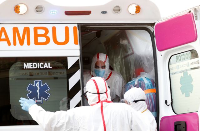 Ιταλία: Μείωση των νέων κρουσμάτων – Αύξηση του αριθμού των νεκρών