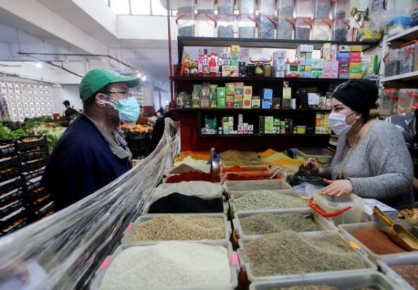 Κοροναϊός : Η Αλγερία κλείνει ξανά τα καταστήματα – Παραβίασαν τα μέτρα υγιεινής
