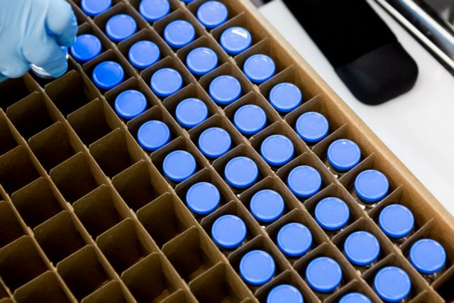 Κοροναϊός: Το μυστήριο των ασθενών που ανάρρωσαν αλλά ξαναβγαίνουν θετικοί